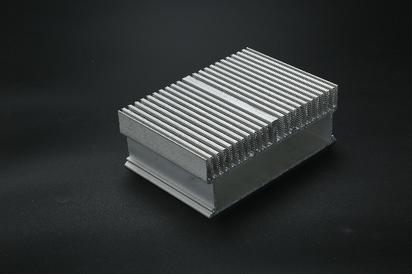 工业草莓视频色色官网